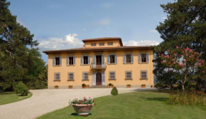 Отель Villa Di Collina  Виккио